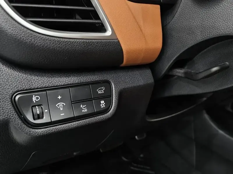 2024 Kia Seltos с пробегом 8 439 км