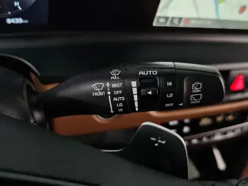 2024 Kia Seltos с пробегом 8 439 км