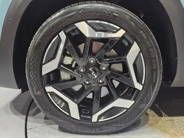 2025 Kia Seltos с пробегом 10 526 км