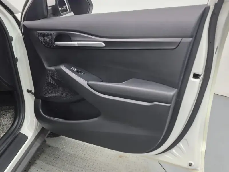 2023 Kia Seltos с пробегом 29 174 км