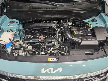 2025 Kia Seltos с пробегом 10 526 км