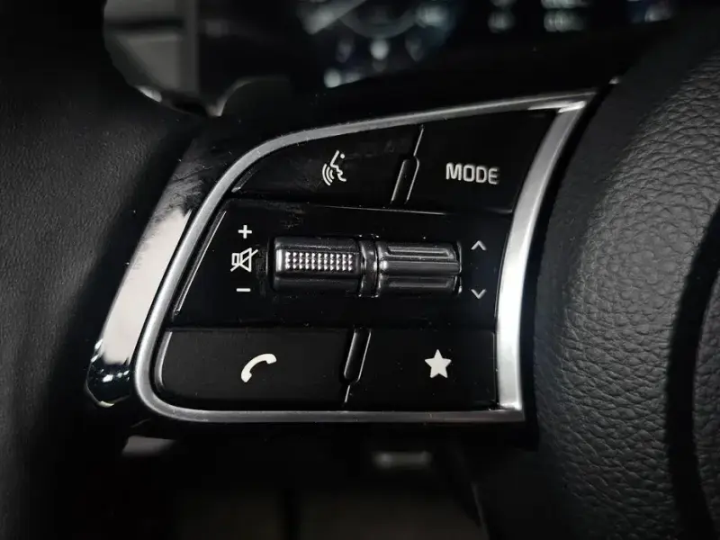 2025 Kia Seltos с пробегом 10 526 км
