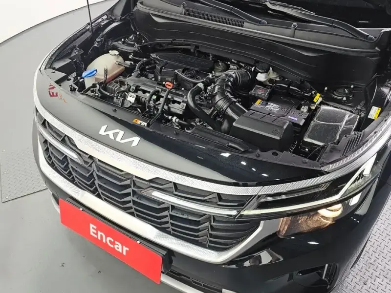 2024 Kia Seltos с пробегом 42 891 км