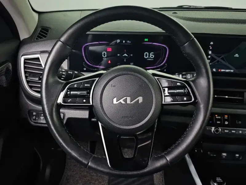 2024 Kia Seltos с пробегом 42 891 км