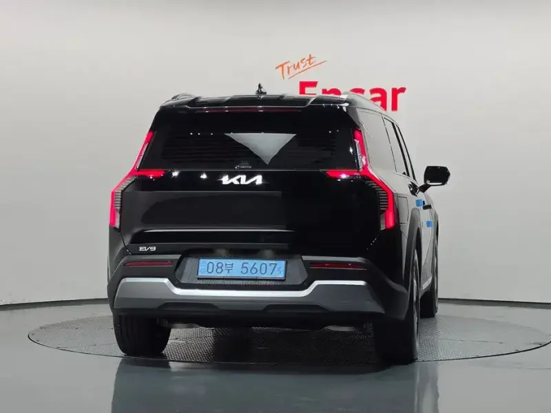 2026 Kia EV9 с пробегом 2 269 км