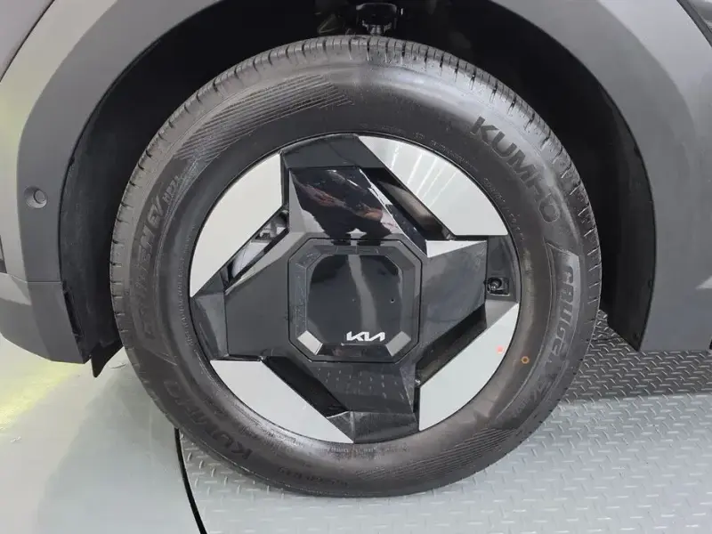 2026 Kia EV9 с пробегом 2 269 км