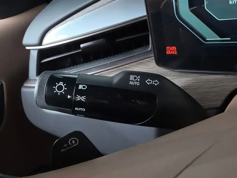 2026 Kia EV9 с пробегом 2 269 км