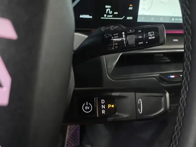 2023 Kia EV9 с пробегом 44 065 км