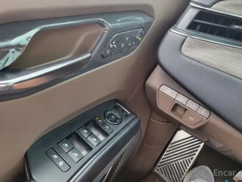 2023 Kia EV9 с пробегом 39 588 км
