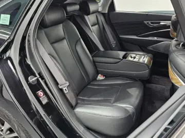 2023 Kia K9 с пробегом 44 375 км