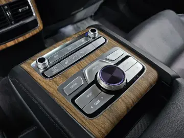 2023 Kia K9 с пробегом 44 375 км