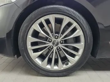 2023 Kia K9 с пробегом 23 047 км