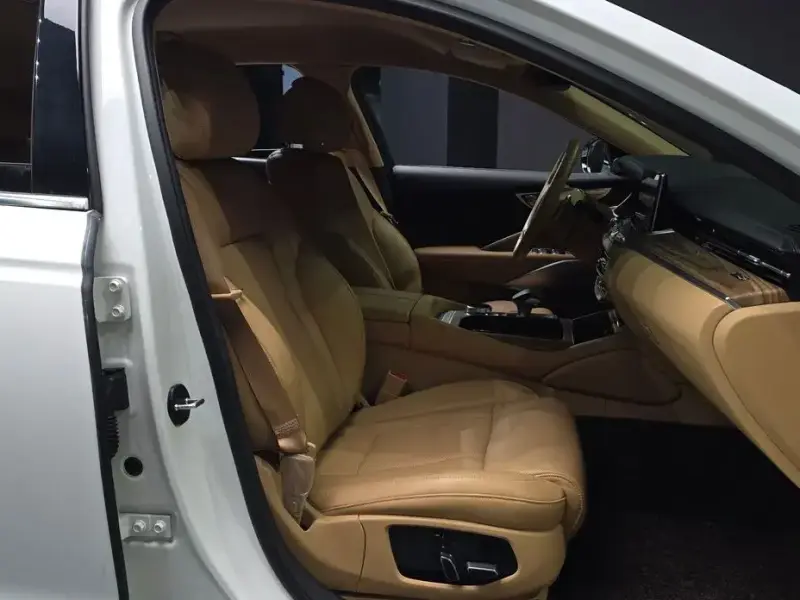 2023 Kia K9 с пробегом 22 065 км