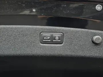 2023 Kia K9 с пробегом 23 047 км