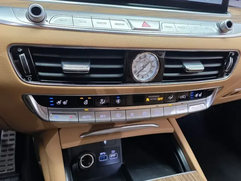 2023 Kia K9 с пробегом 80 181 км