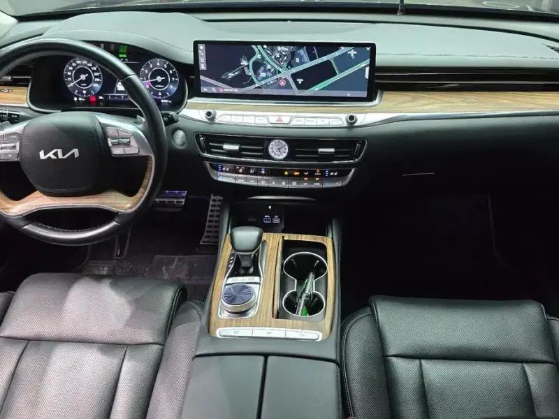 2023 Kia K9 с пробегом 63 061 км