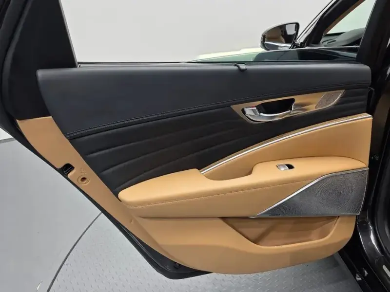 2023 Kia K9 с пробегом 80 181 км