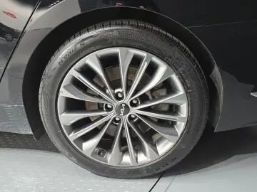 2023 Kia K9 с пробегом 63 061 км