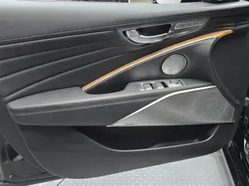 2023 Kia K9 с пробегом 63 061 км