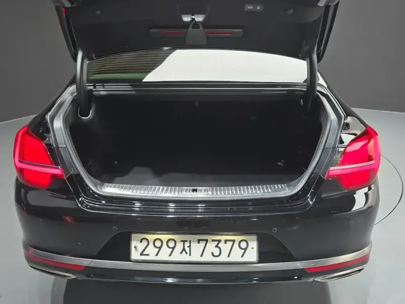 2023 Kia K9 с пробегом 63 061 км