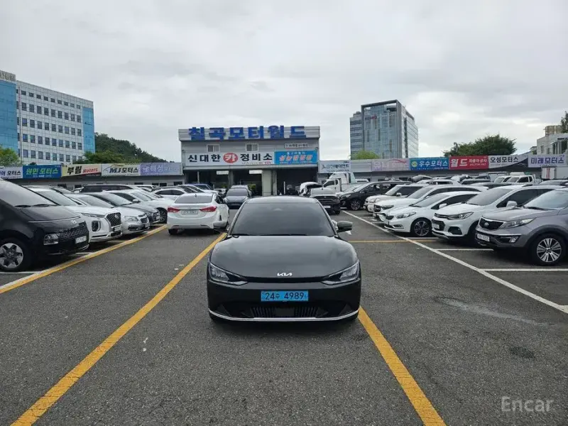 2023 Kia EV6 с пробегом 43 440 км