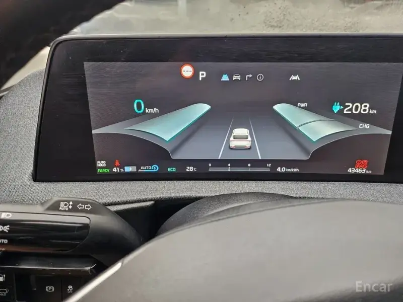 2023 Kia EV6 с пробегом 43 440 км