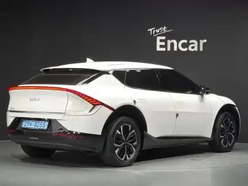 2024 Kia EV6 с пробегом 47 270 км
