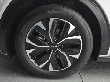 2024 Kia EV6 с пробегом 47 270 км