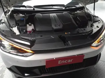 2024 Kia EV6 с пробегом 47 270 км