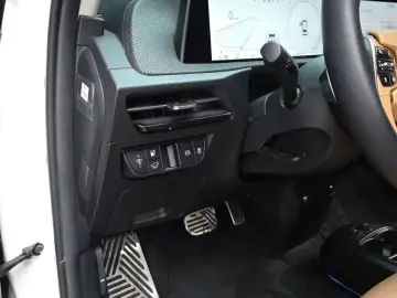 2024 Kia EV6 с пробегом 47 270 км