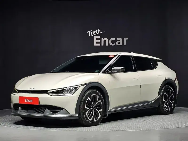 2022 Kia EV6 с пробегом 96 337 км
