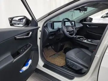 2022 Kia EV6 с пробегом 96 337 км