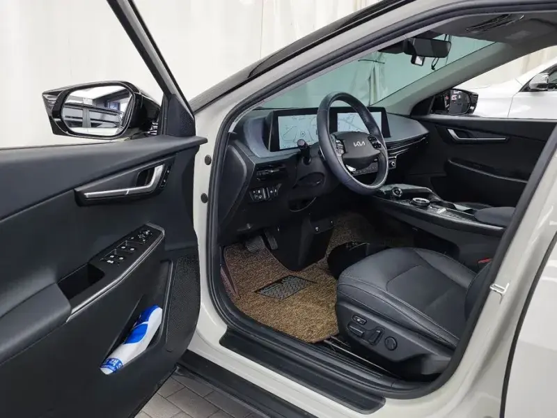 2022 Kia EV6 с пробегом 96 337 км