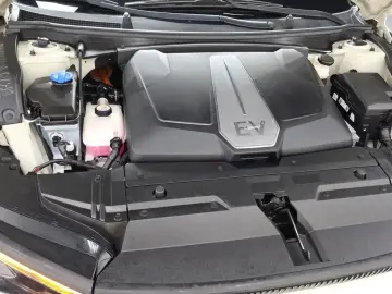 2022 Kia EV6 с пробегом 21 115 км