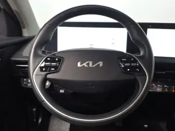 2022 Kia EV6 с пробегом 21 115 км