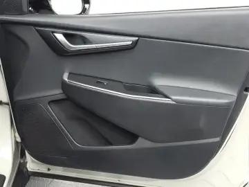 2022 Kia EV6 с пробегом 21 115 км