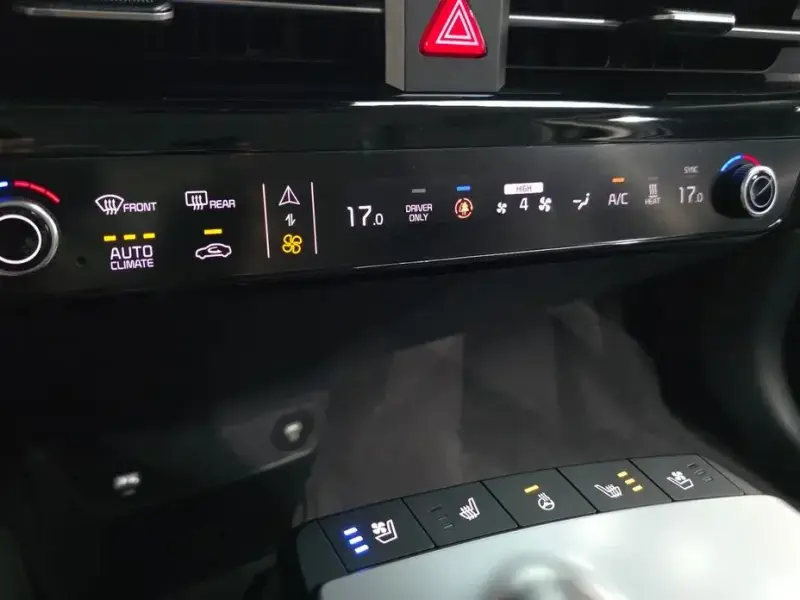 2022 Kia EV6 с пробегом 21 115 км