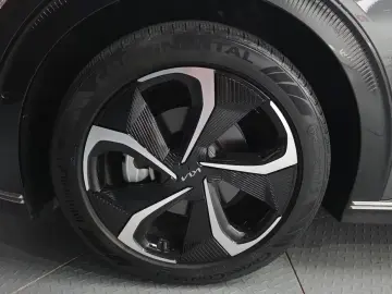 2023 Kia EV6 с пробегом 34 384 км