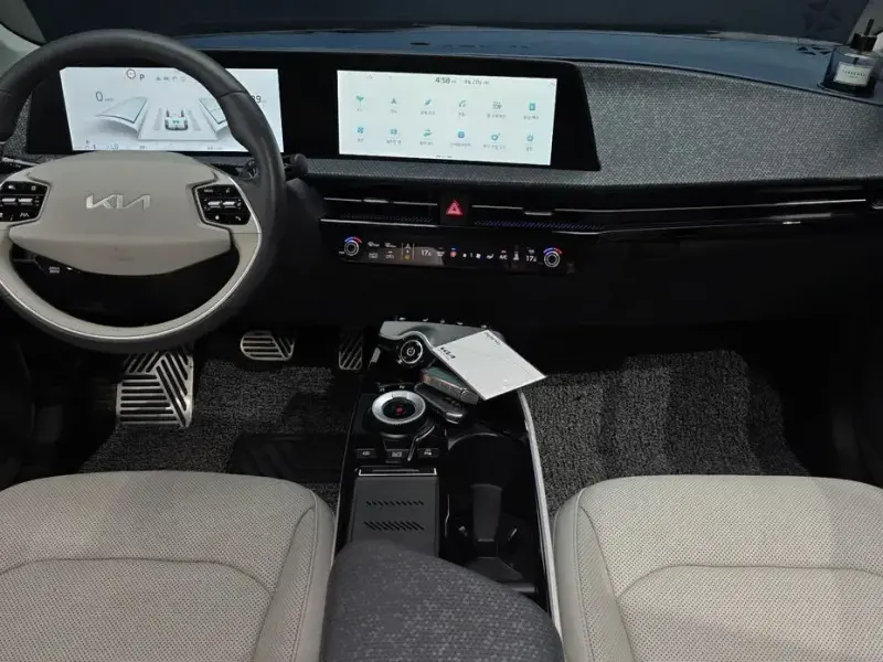 2023 Kia EV6 с пробегом 34 384 км
