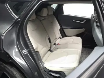 2023 Kia EV6 с пробегом 34 384 км