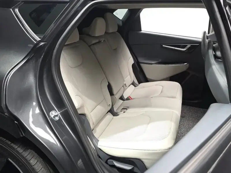 2023 Kia EV6 с пробегом 34 384 км