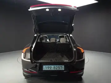 2023 Kia EV6 с пробегом 34 384 км