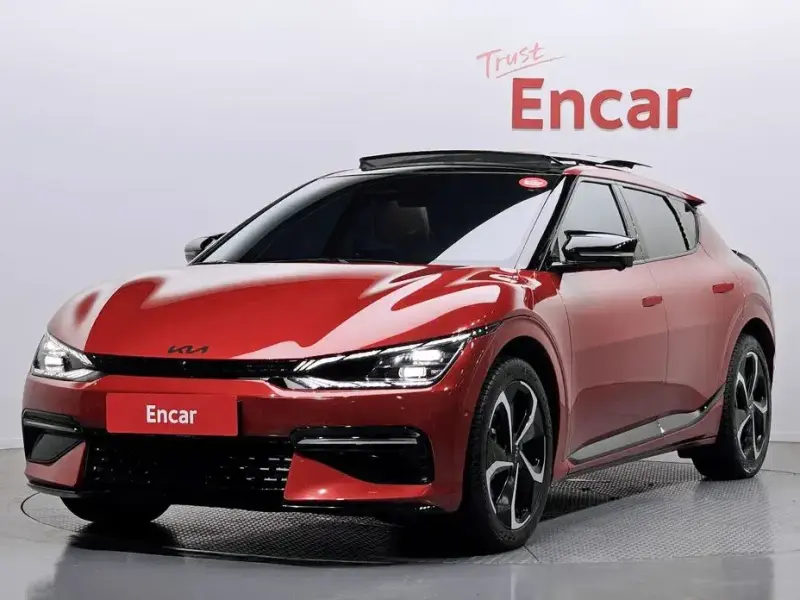 2023 Kia EV6 с пробегом 61 206 км
