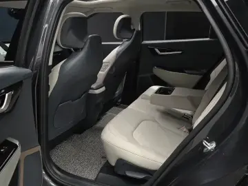 2023 Kia EV6 с пробегом 34 384 км