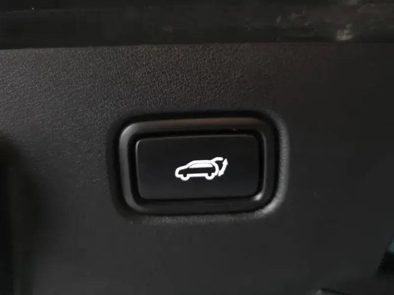 2023 Kia EV6 с пробегом 34 384 км