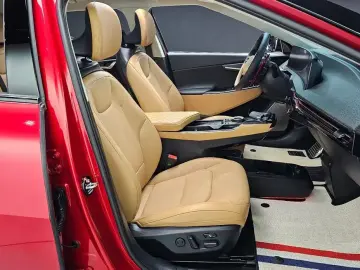 2023 Kia EV6 с пробегом 61 206 км