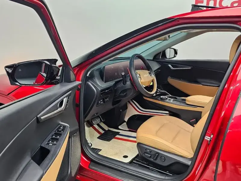 2023 Kia EV6 с пробегом 61 206 км
