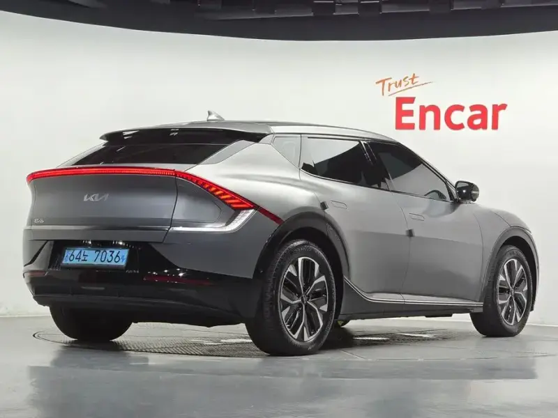 2022 Kia EV6 с пробегом 69 152 км