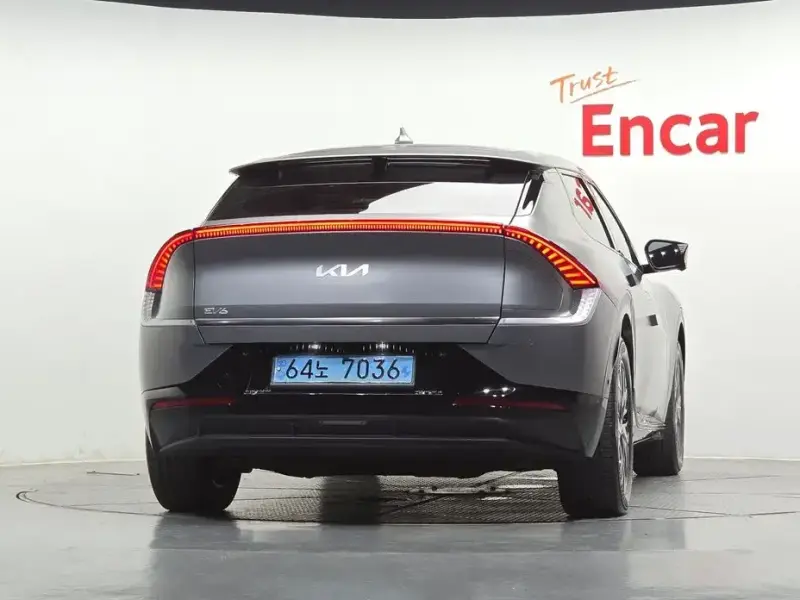 2022 Kia EV6 с пробегом 69 152 км