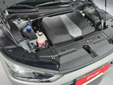 2022 Kia EV6 с пробегом 69 152 км